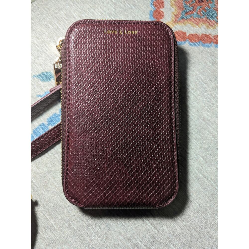 Love & Lore Sydney Zip Top vegan leather phone crossbody bag